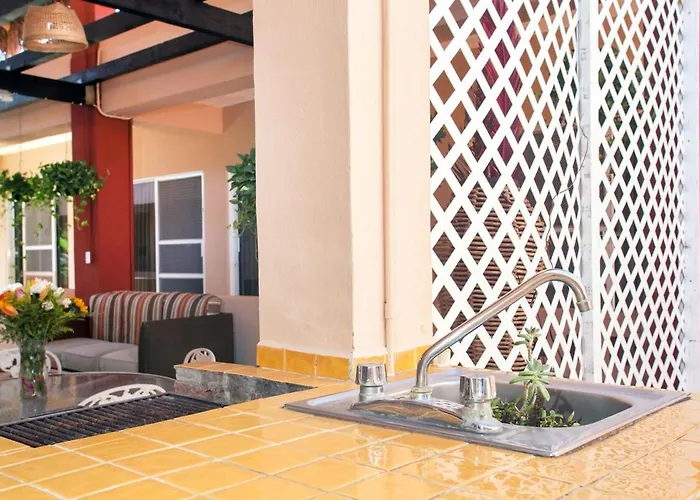 Apartment In The Heart Of *
