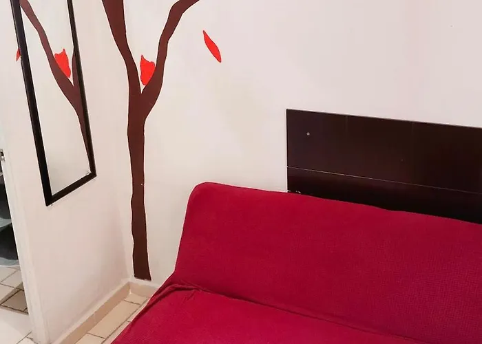 Apartment In The Heart Of *